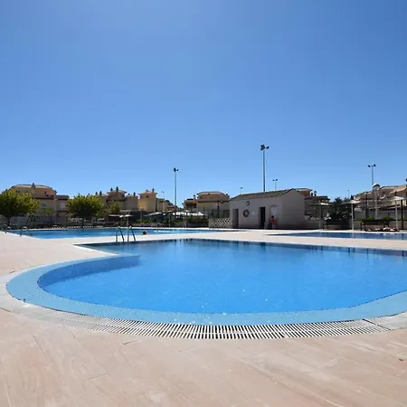 Preciosa Vivienda Unifamiliar בית נופש *